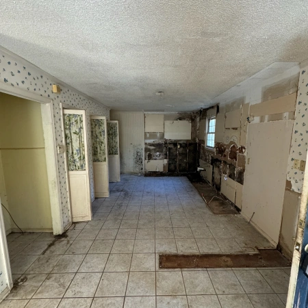 Ashley Kitchen Before